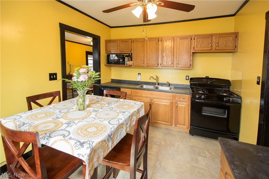 Bayes - Residential Income