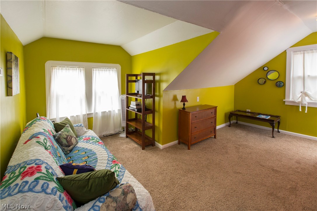 Bayes - Residential Income