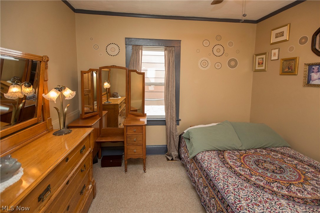 Bayes - Residential Income