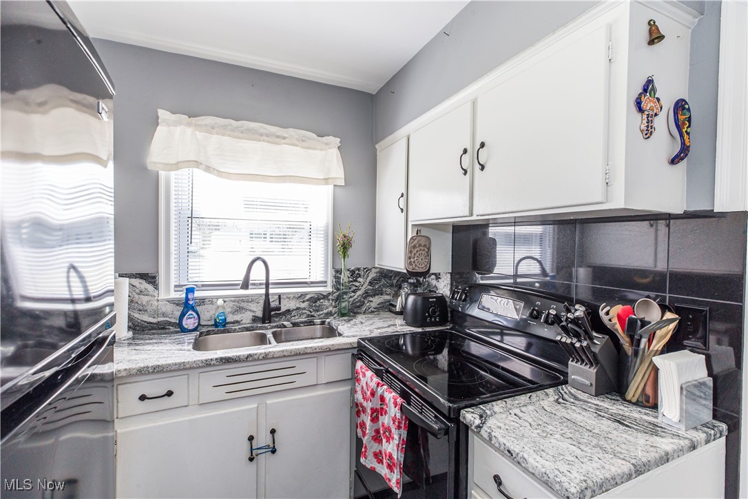 2431 Shaw Avenue, Cuyahoga Falls, Ohio image 14