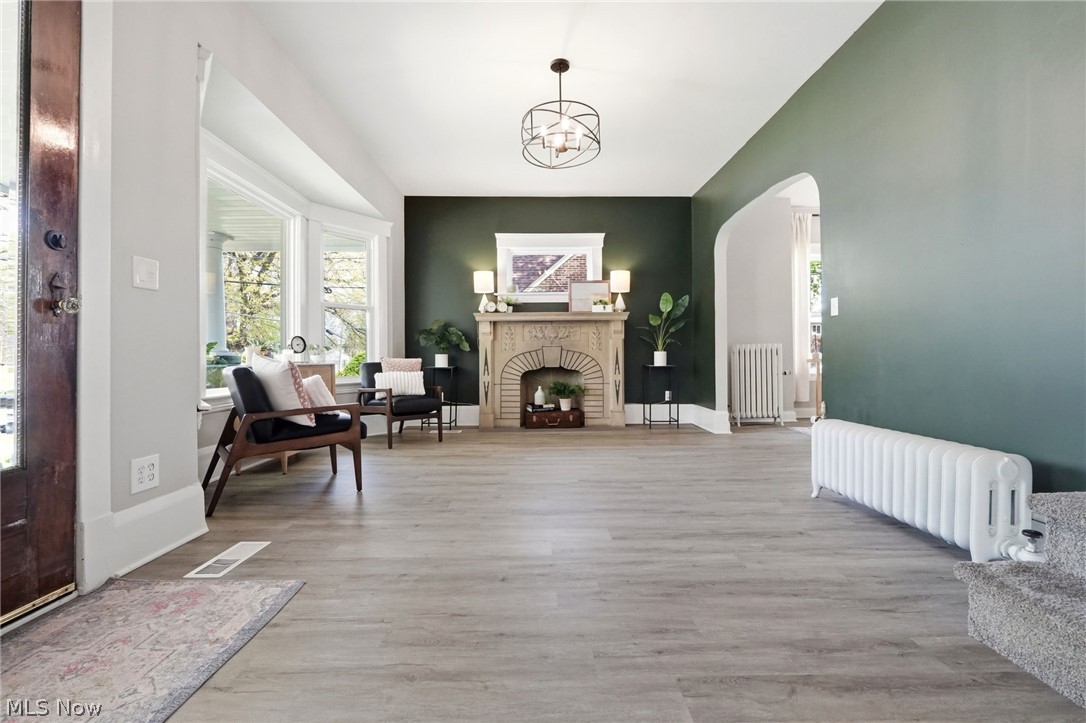 17609 Larchwood Avenue