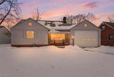 5906 Twin Lakes Drive Parma OH 44129