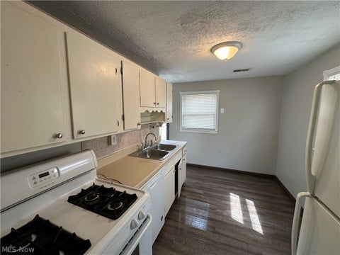 Tiny photo for 181 N Beverly Avenue, Austintown, OH 44515 (MLS # 5240344)