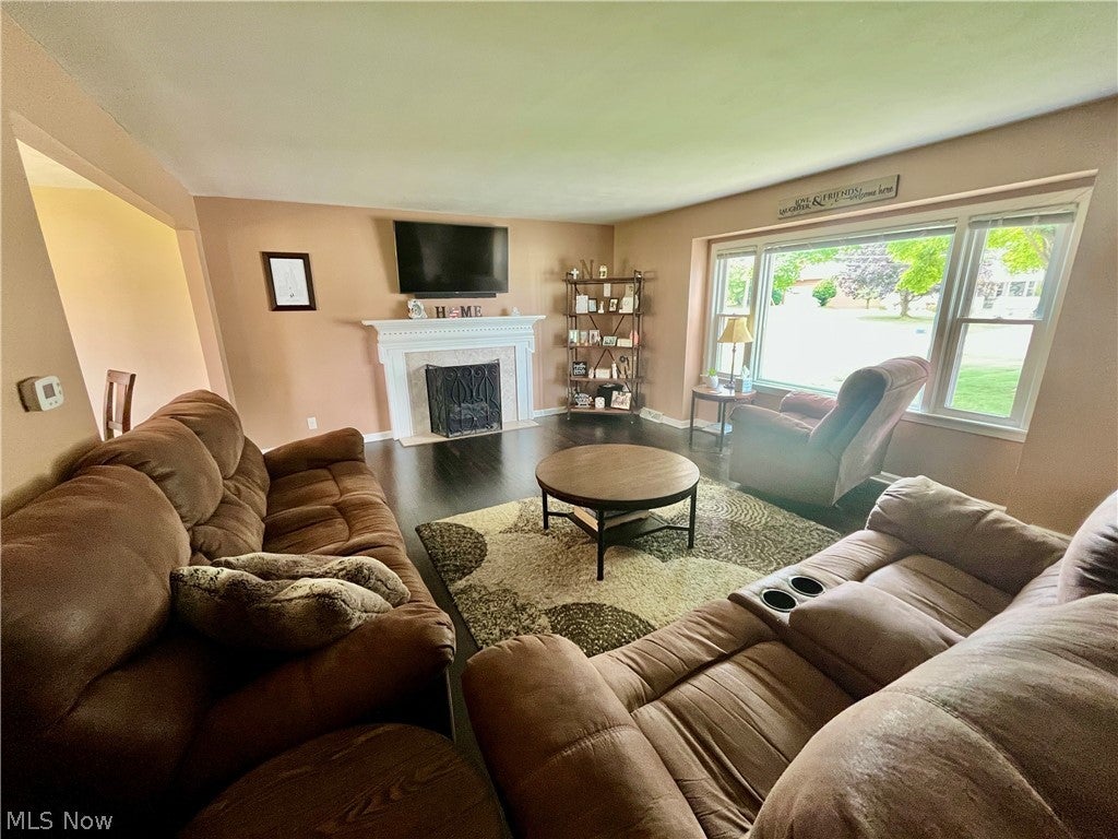 6301 Apache Lane