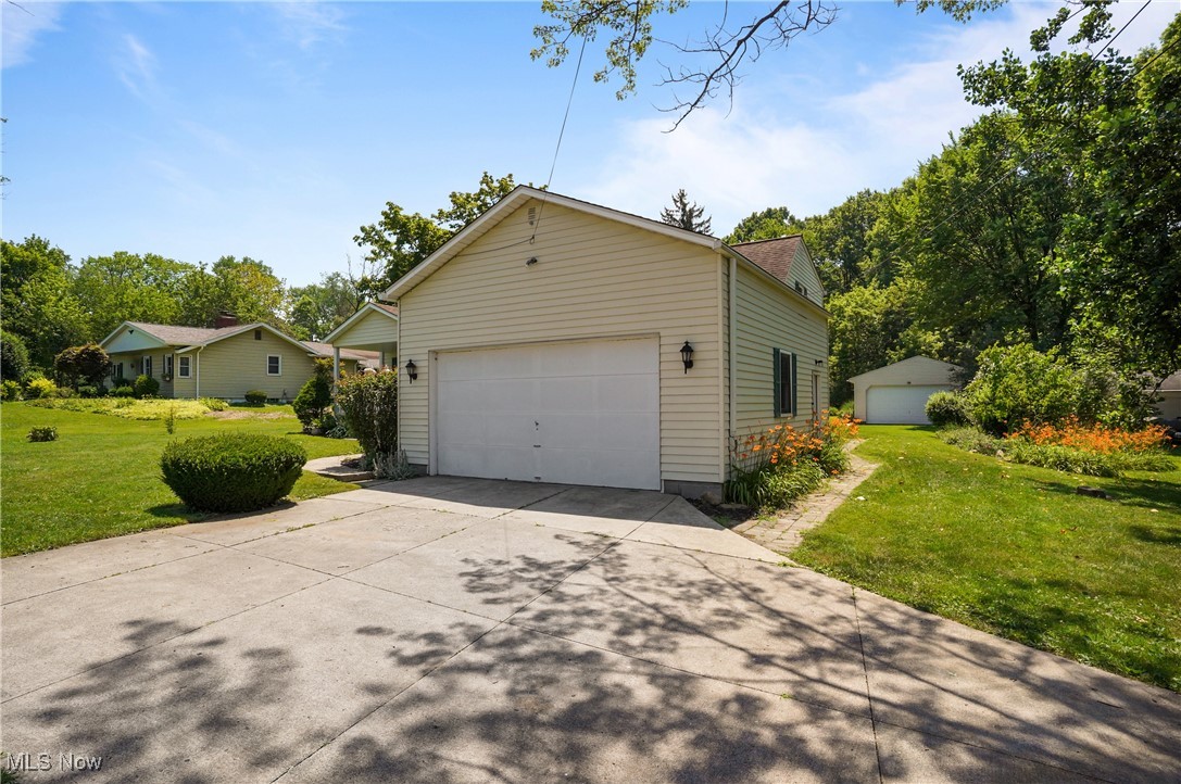 Hampton Acres - Residential