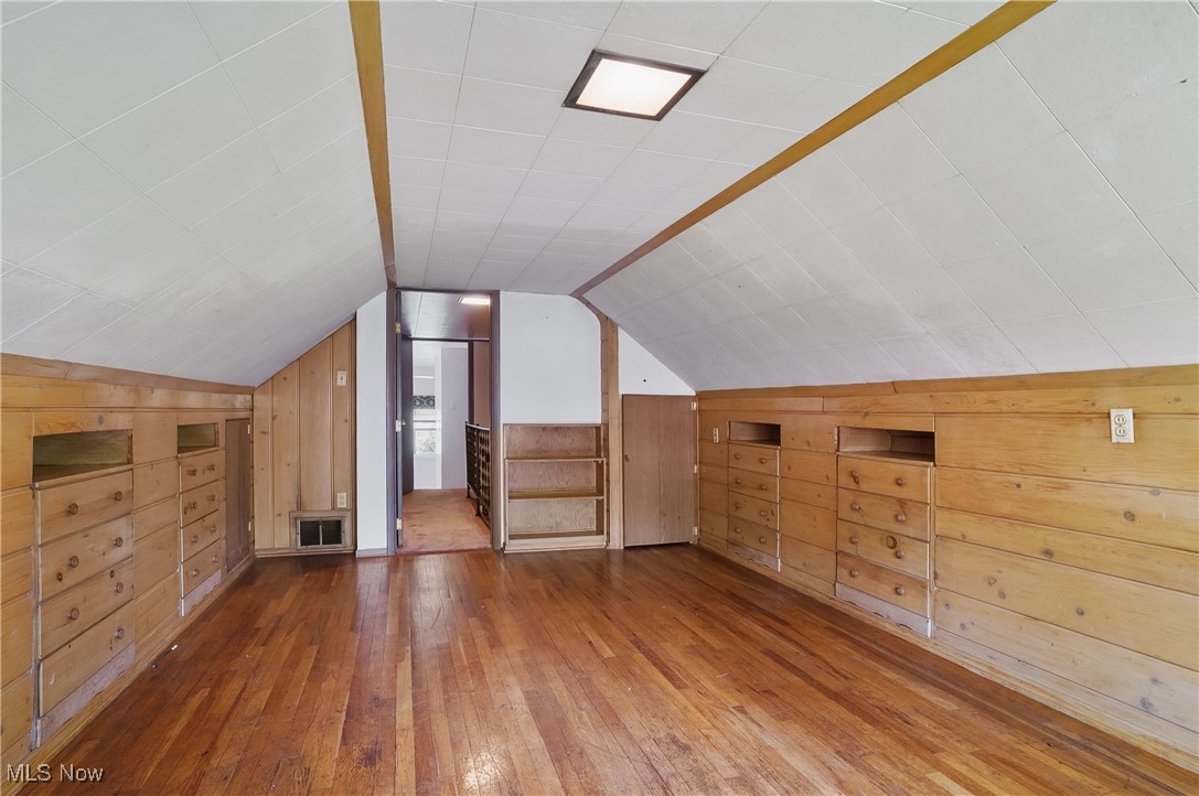 Hampton Acres - Residential