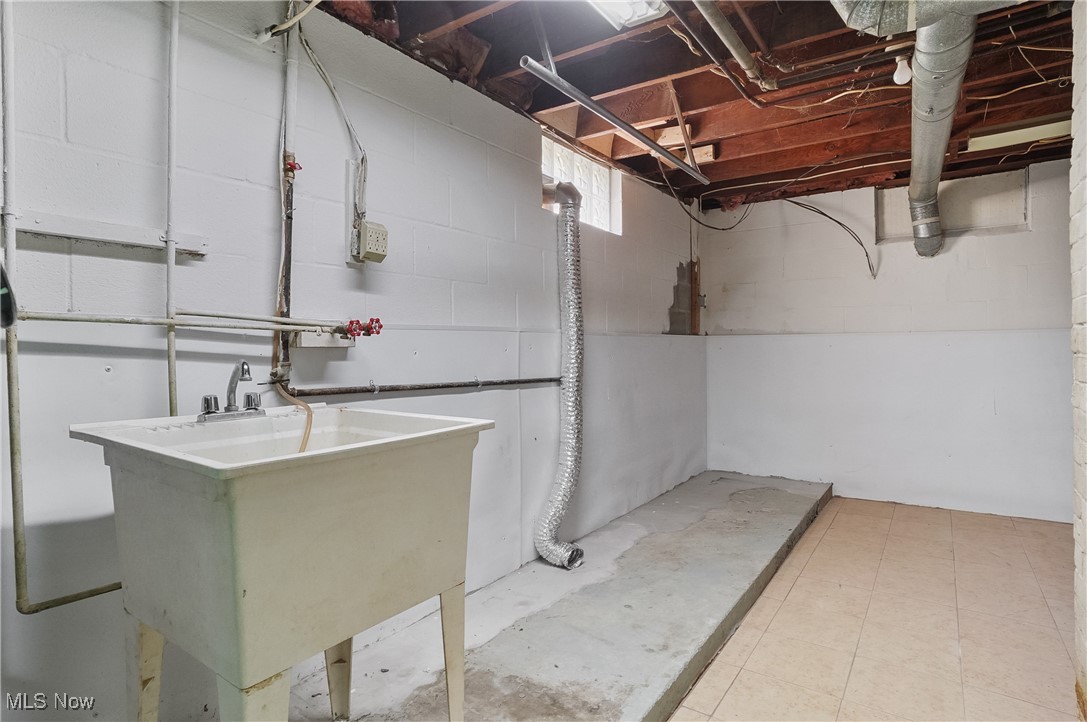 Hampton Acres - Residential