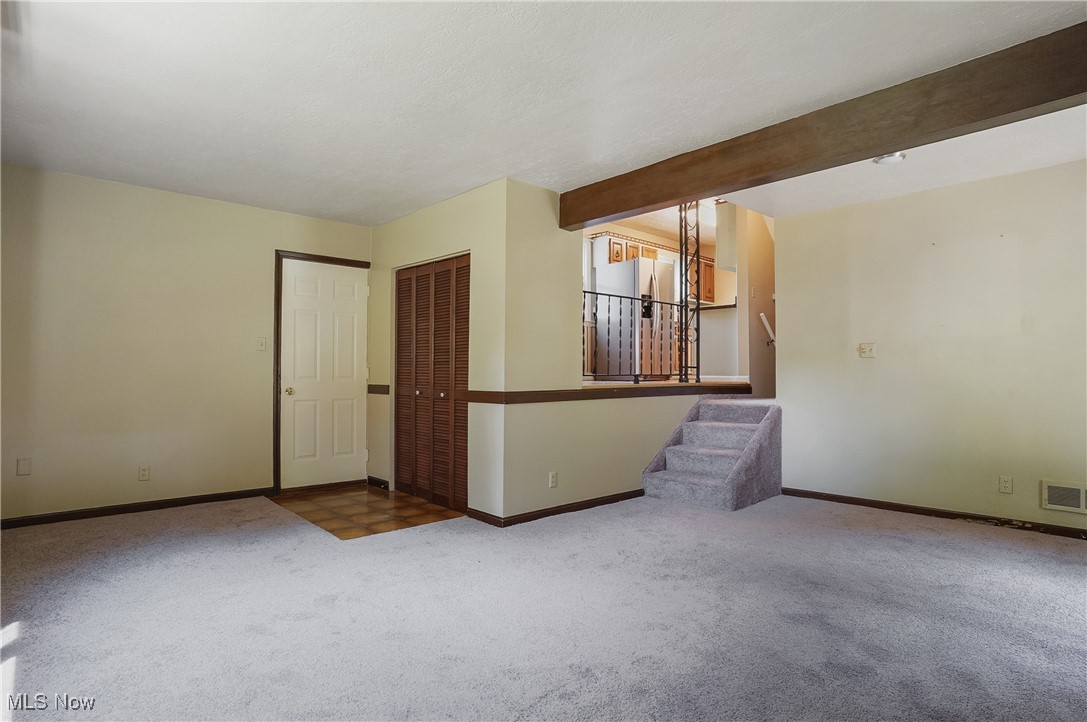 Hampton Acres - Residential