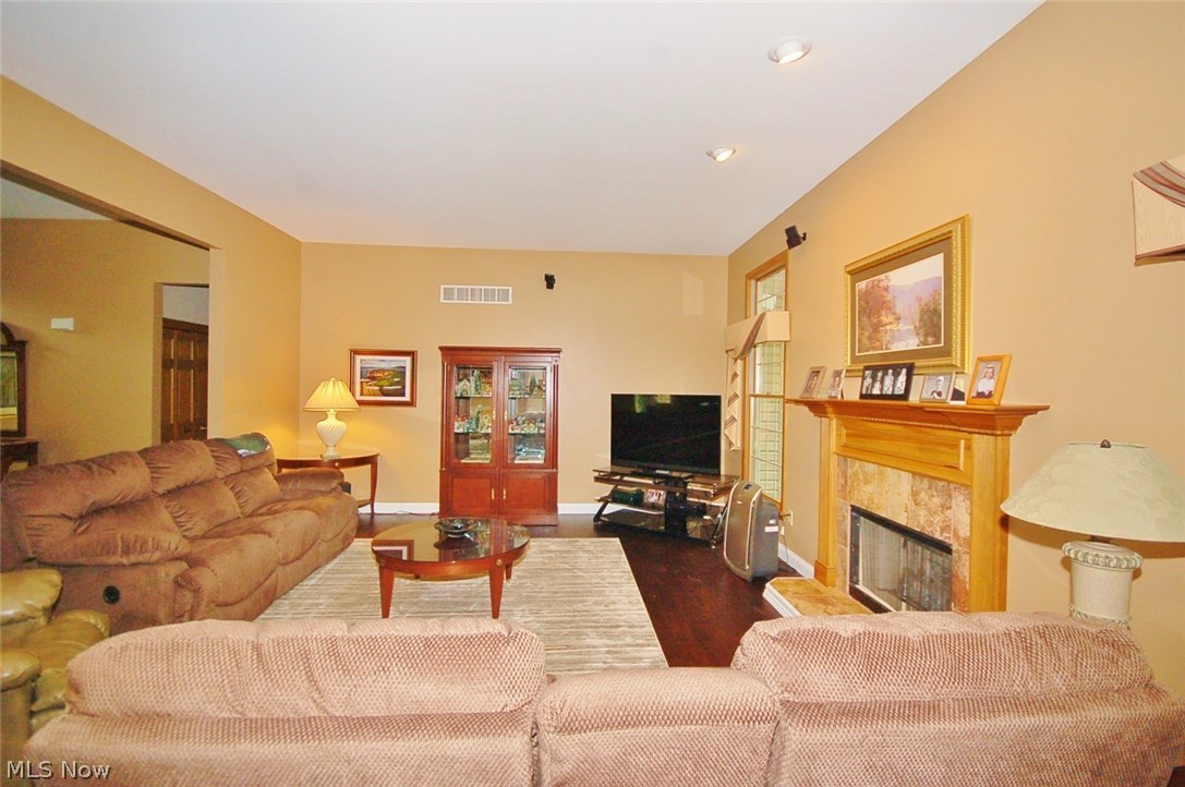 Walnut Run - Residential