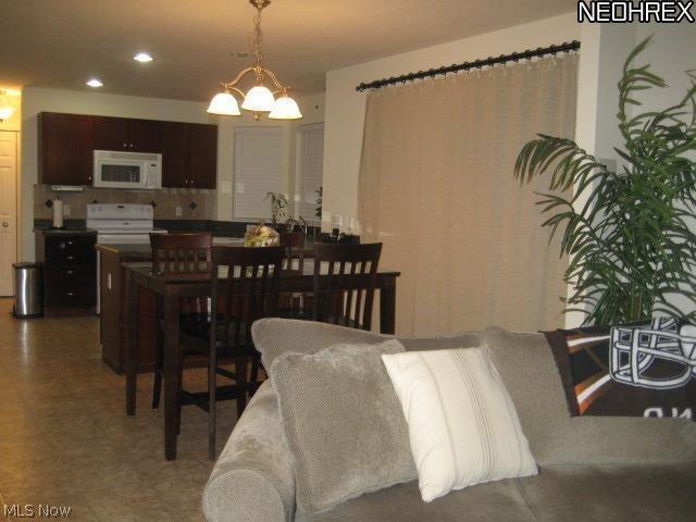 Laurel Glen - Residential