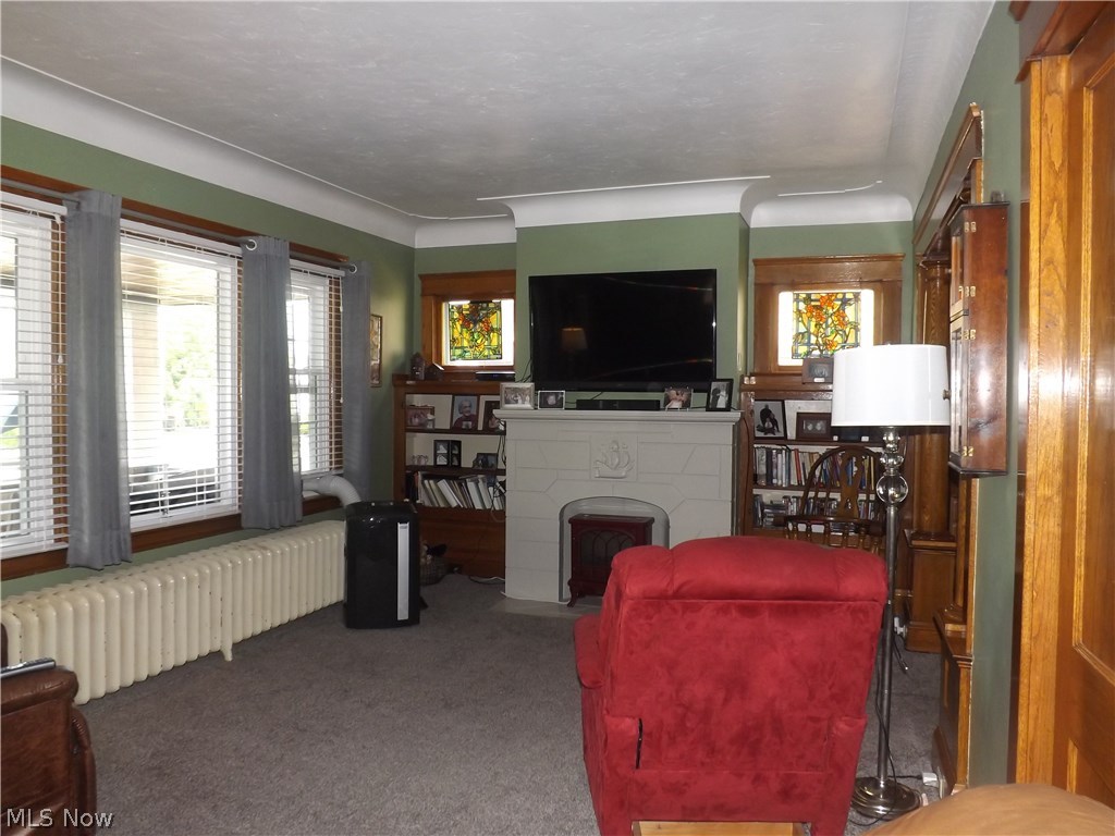 E G Gilberts 01 - Residential