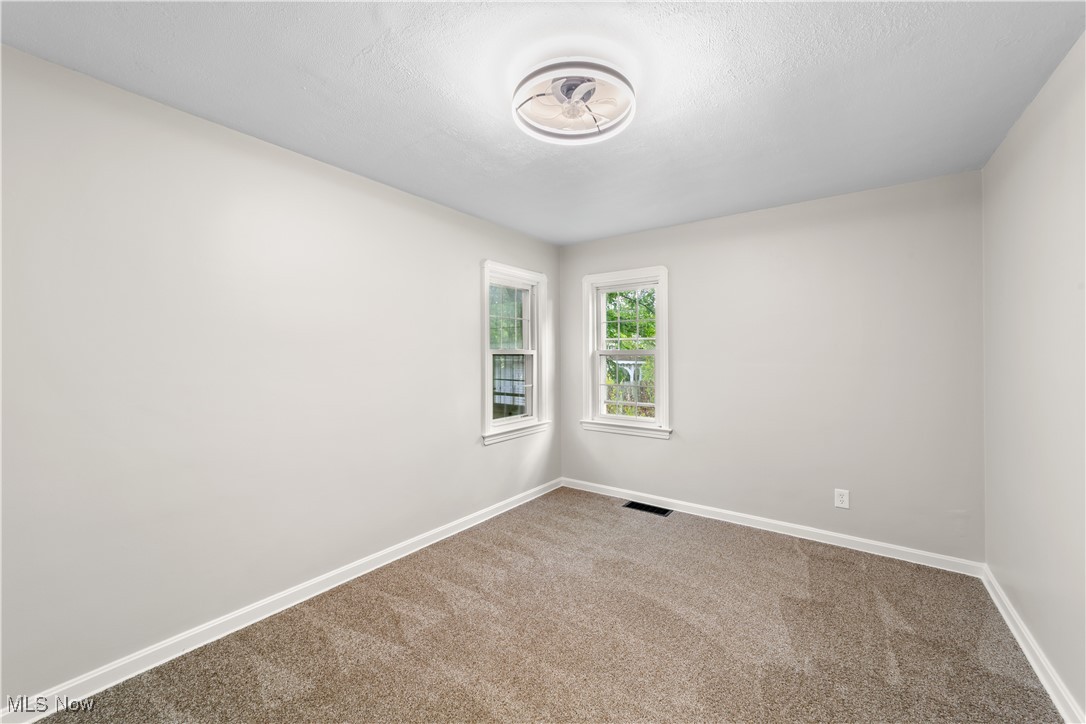 16209 Westdale Avenue, Cleveland, Ohio image 14