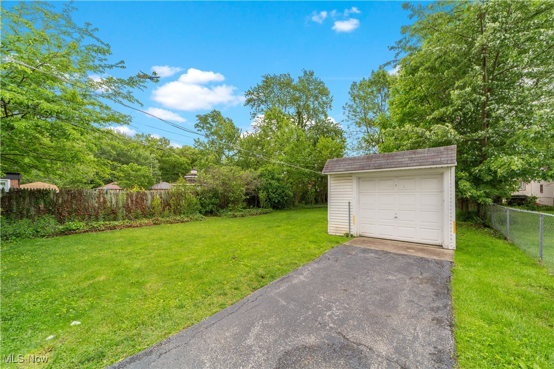 16209 Westdale Avenue, Cleveland, Ohio image 30