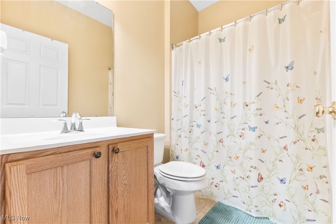 829 Lakeview Court, Kent, Ohio image 11