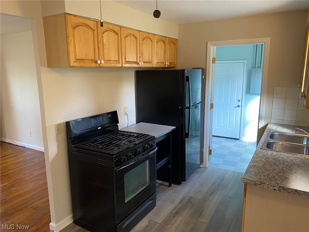 Charles B Dick - Residential