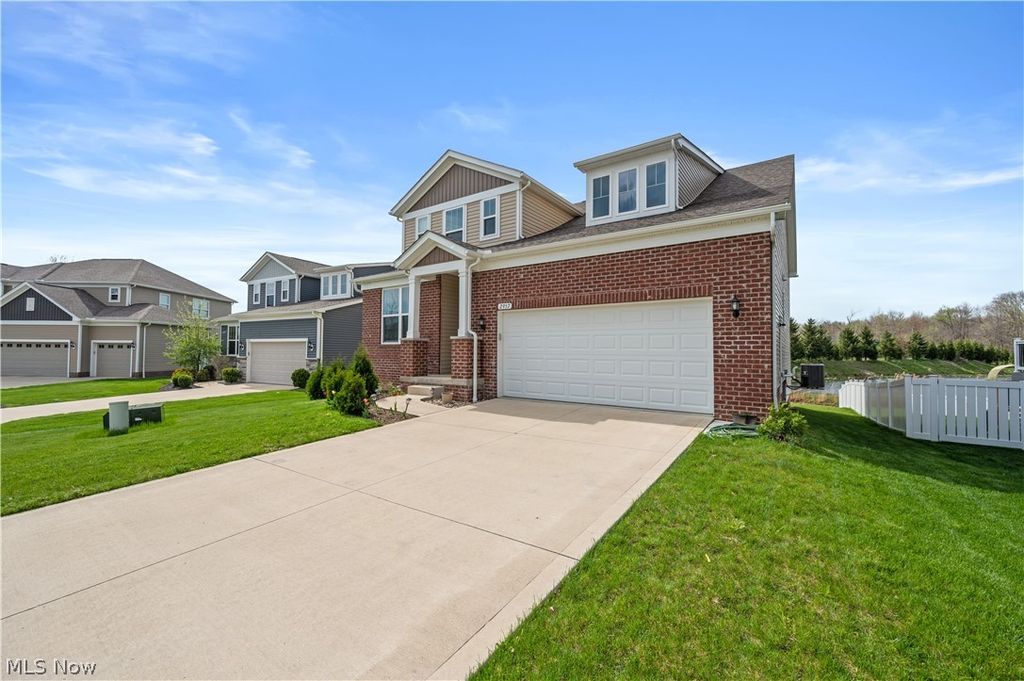 Photo of 2957 Darlene Court, Twinsburg, OH 44087 (MLS # 5205393)