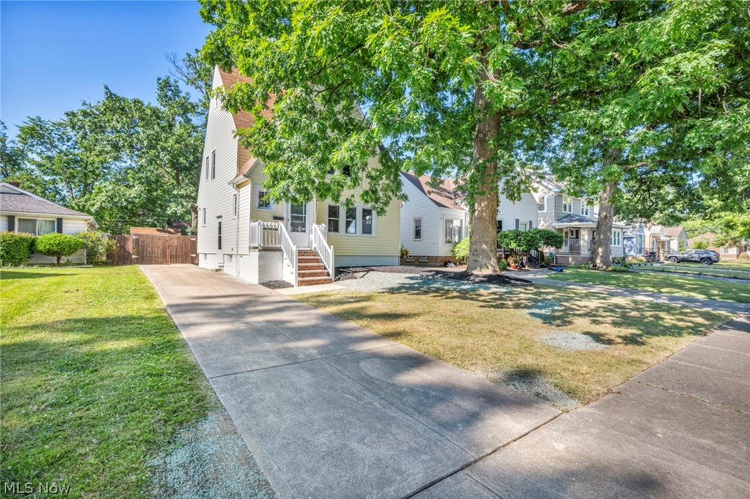 Shoreview 02 - Residential