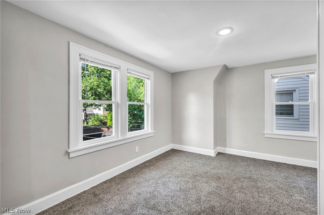 Shoreview 02 - Residential