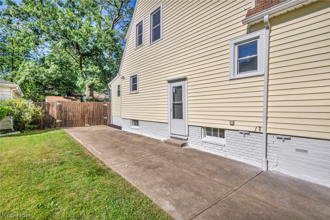 Shoreview 02 - Residential