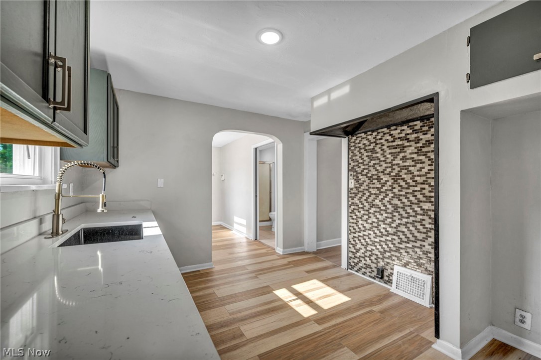 Shoreview 02 - Residential