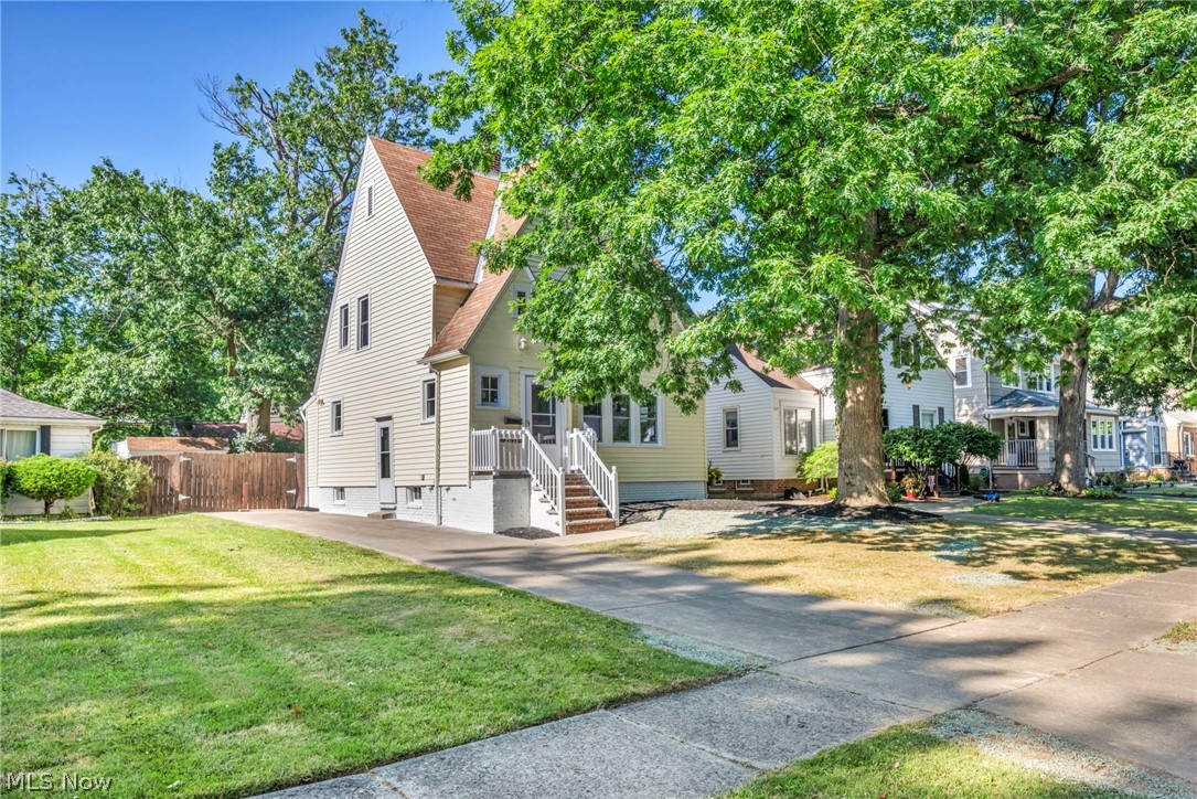 Shoreview 02 - Residential