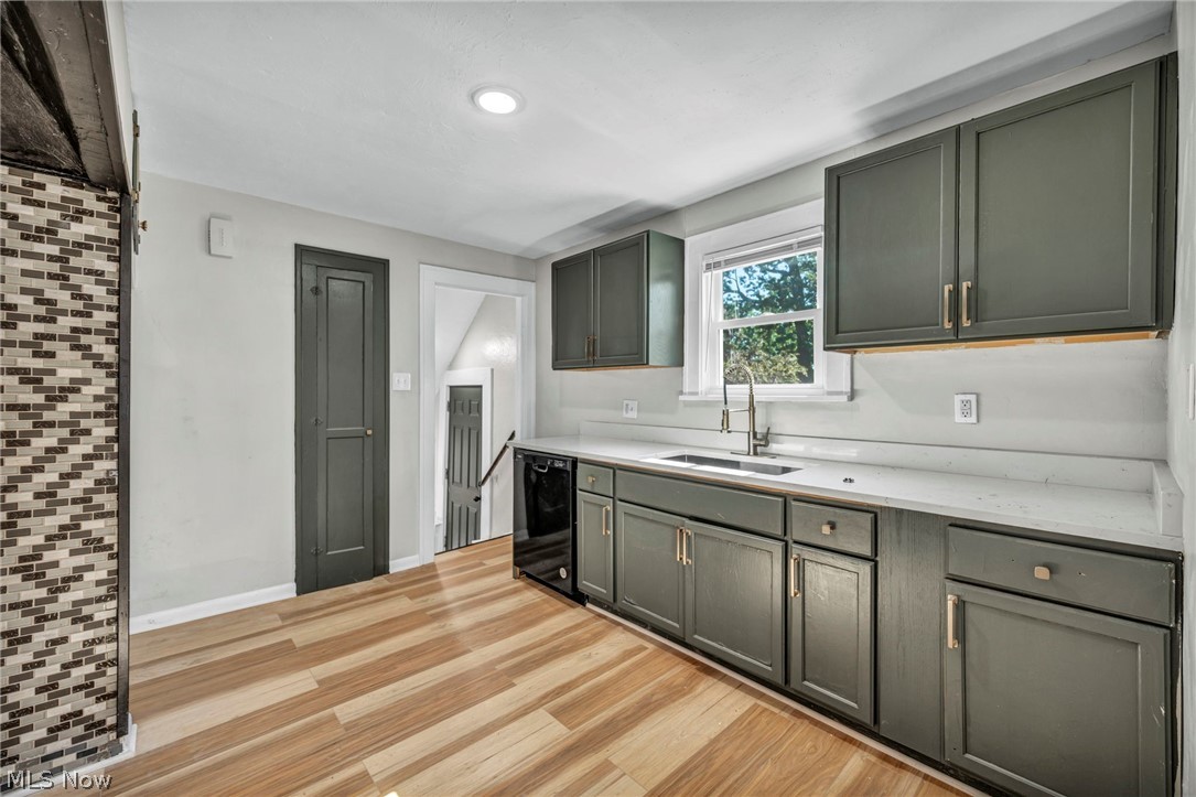 Shoreview 02 - Residential