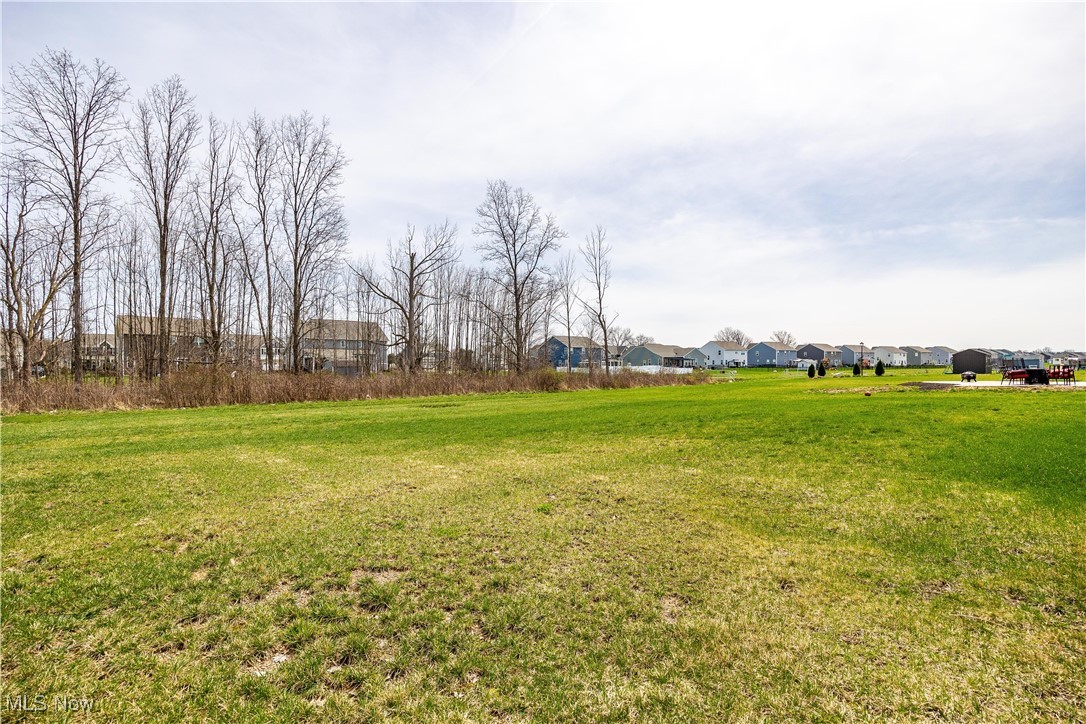 9087 Nash Lane, North Ridgeville, Ohio image 38