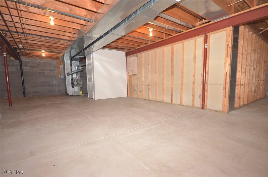 3297 Bath Heights Drive, Cuyahoga Falls, Ohio image 33