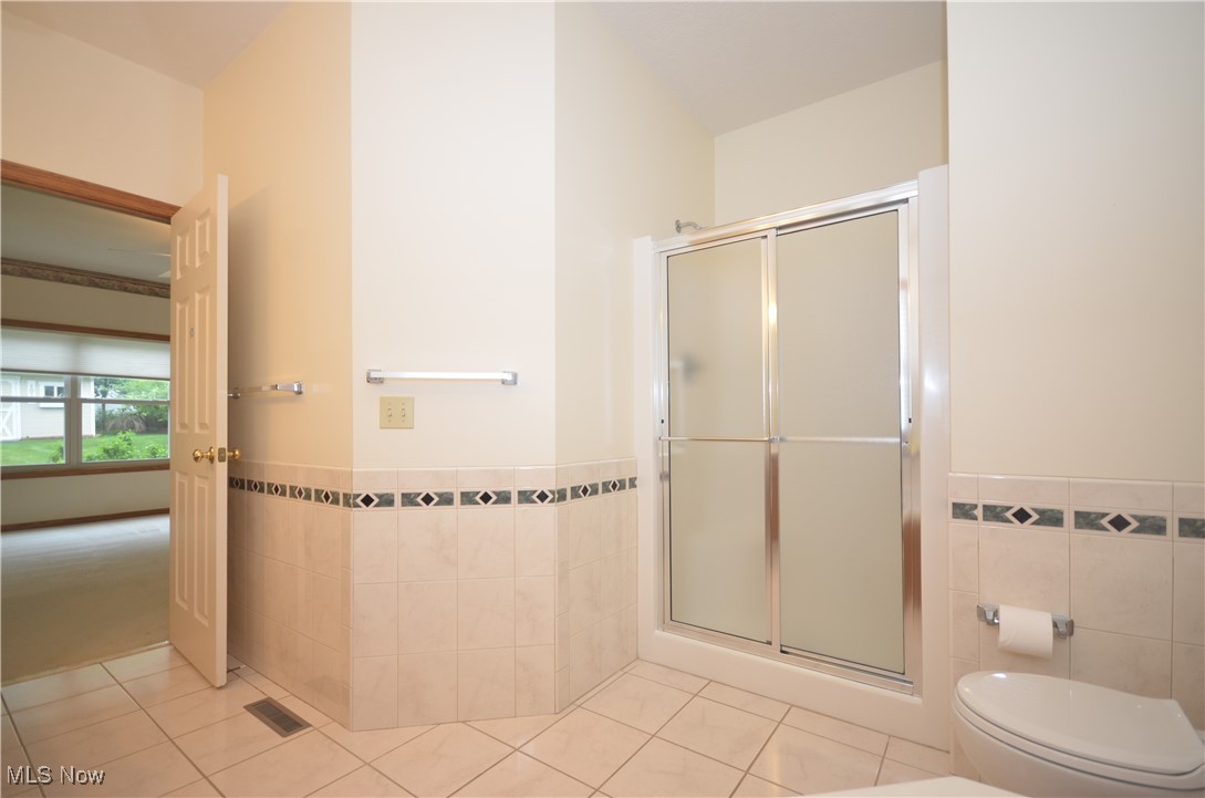 3297 Bath Heights Drive, Cuyahoga Falls, Ohio image 28