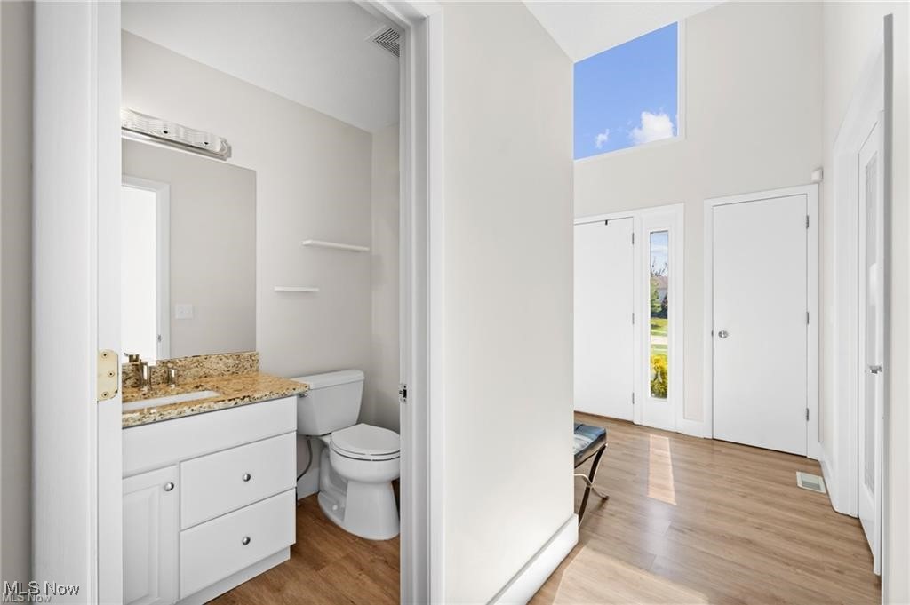 32875 Aspen Glen Drive, Solon, Ohio image 15