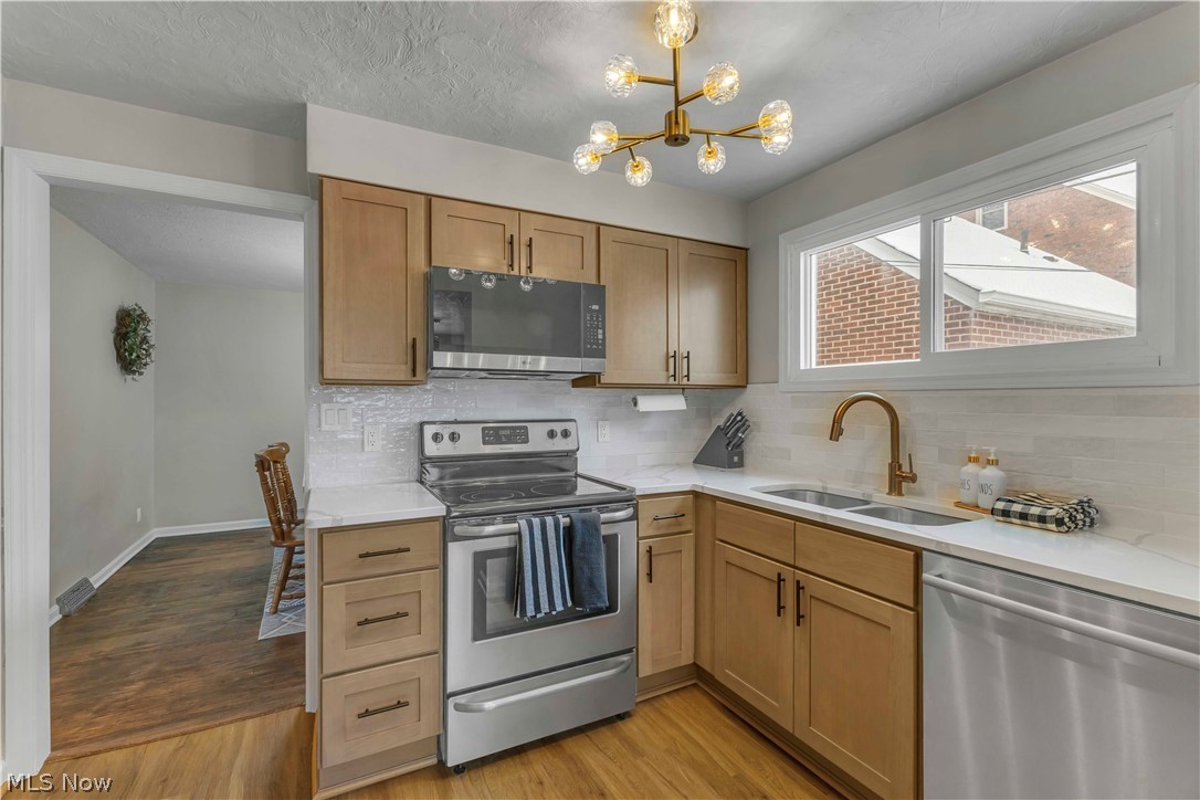 Olive M Wagar Estate - Residential