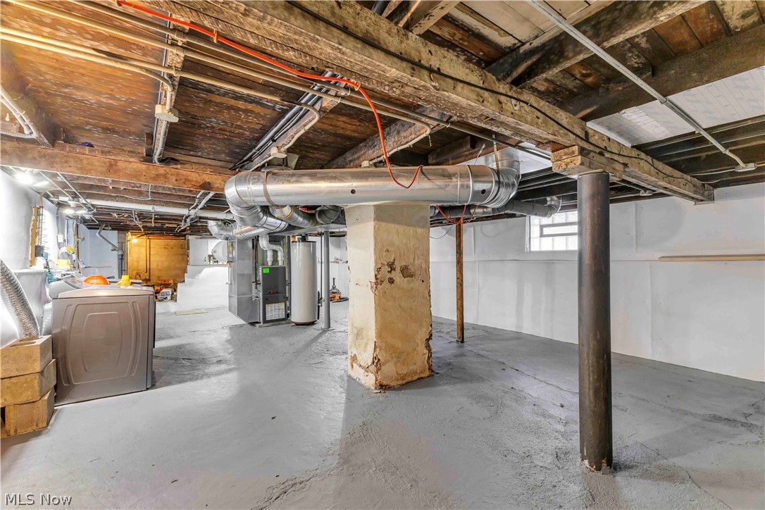 Olive M Wagar Estate - Residential