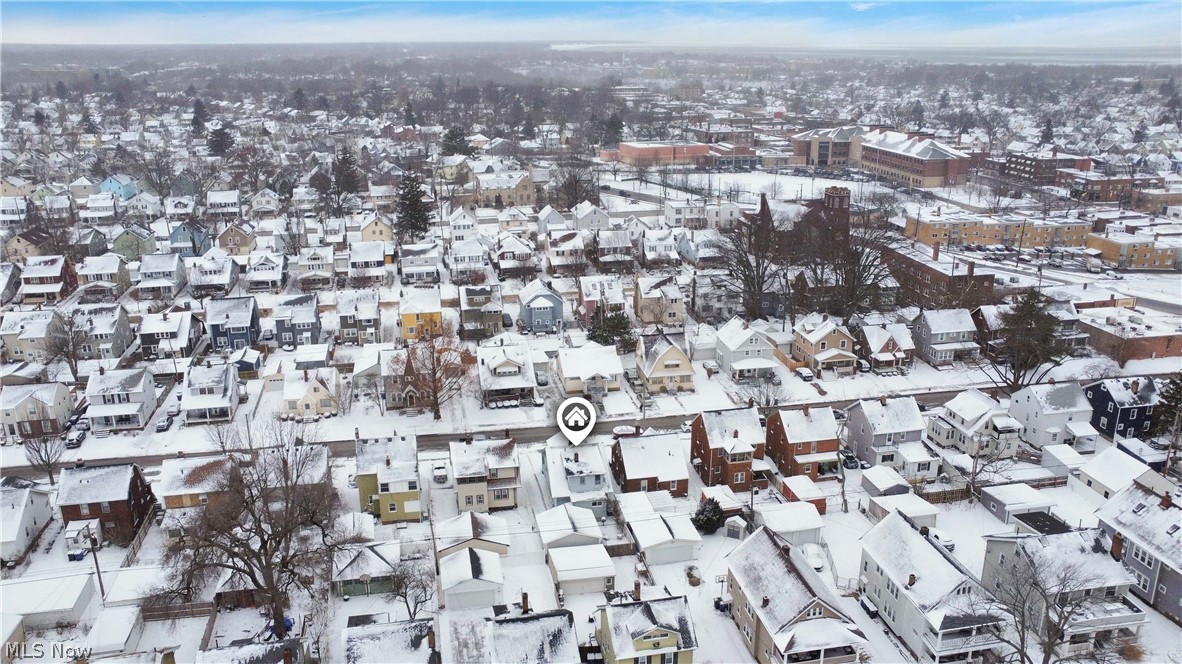 Olive M Wagar Estate - Residential