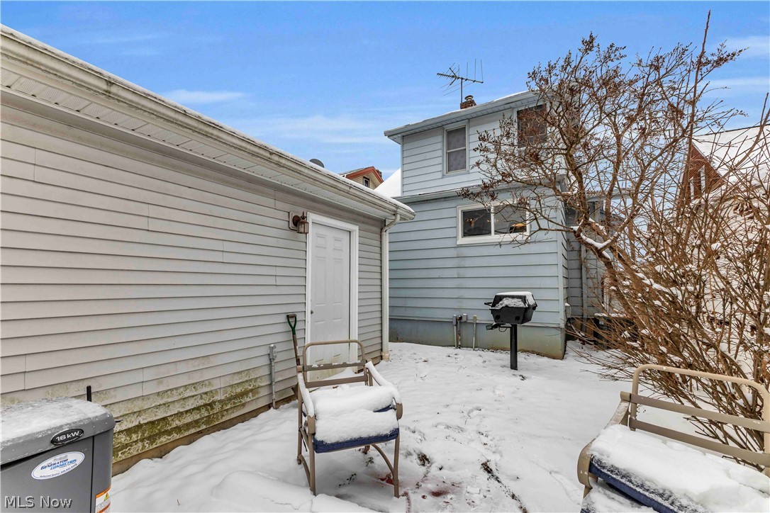 Olive M Wagar Estate - Residential