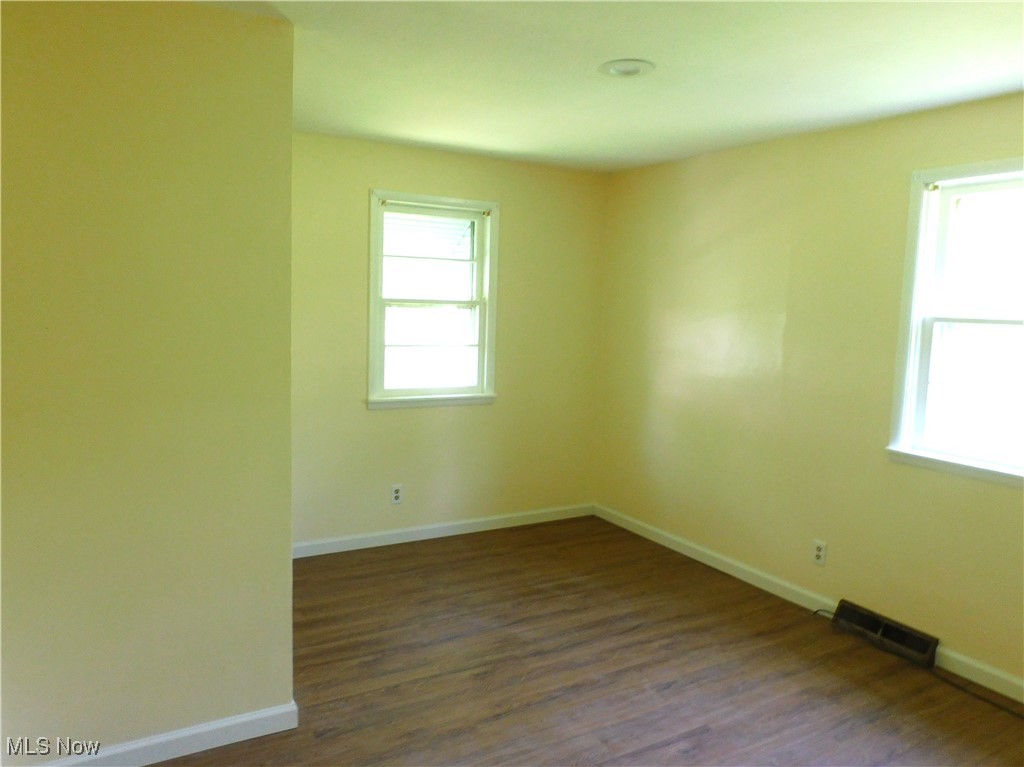 339 NE Johnson Plank Road, Warren, Ohio image 22