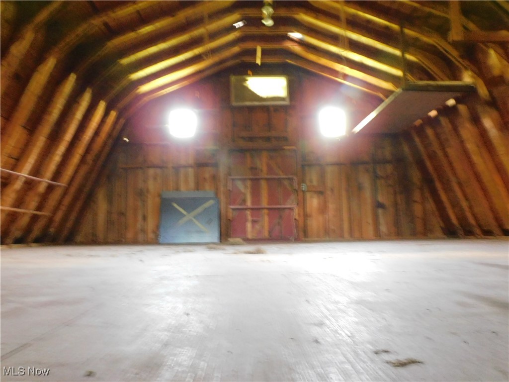 339 NE Johnson Plank Road, Warren, Ohio image 12
