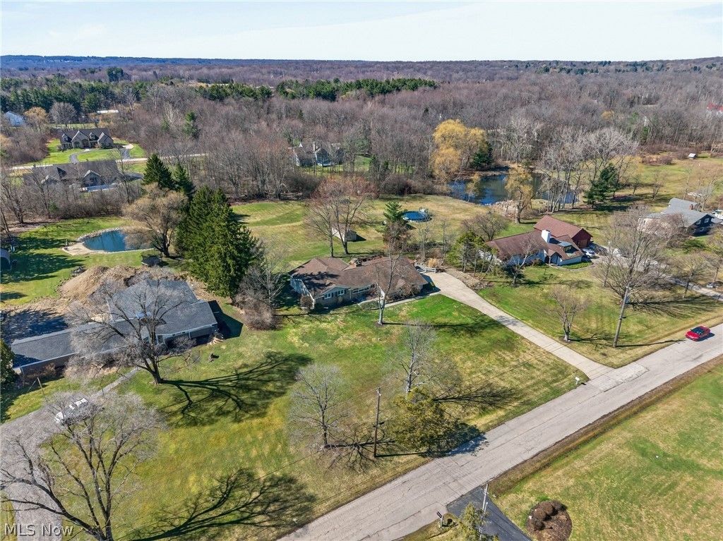 Photo of 13814 Fox Hills Drive, Novelty, OH 44072 (MLS # 5190978)
