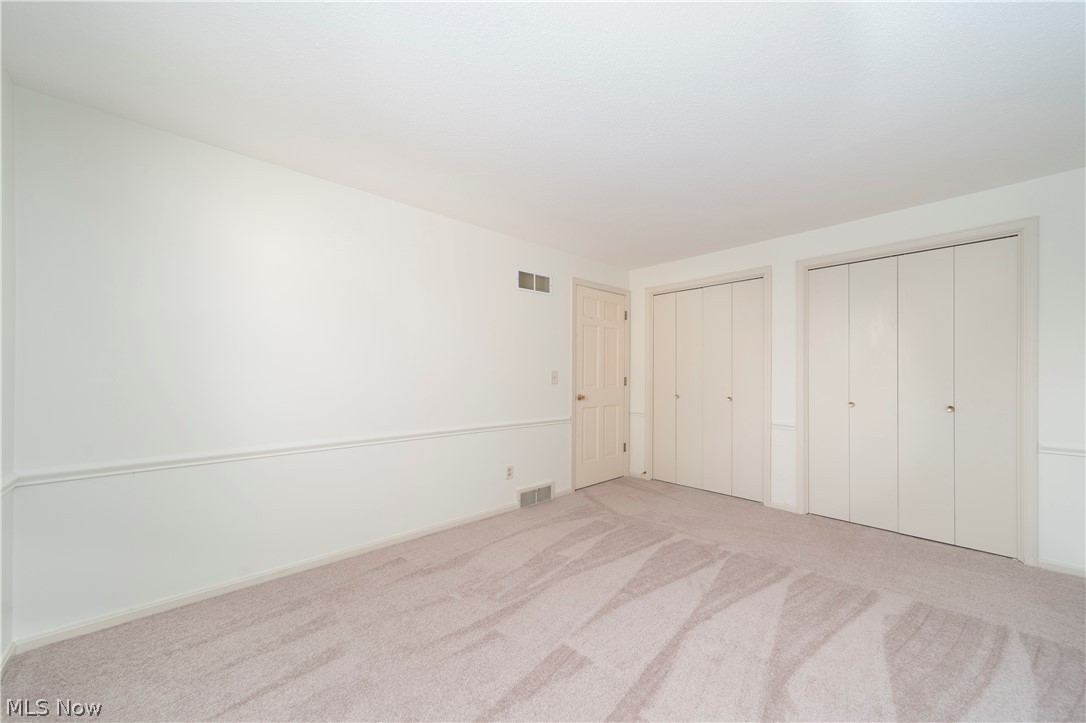 Bob-O-Link - Residential