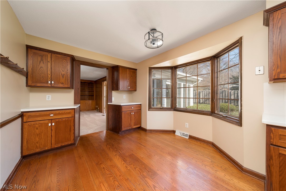 Bob-O-Link - Residential