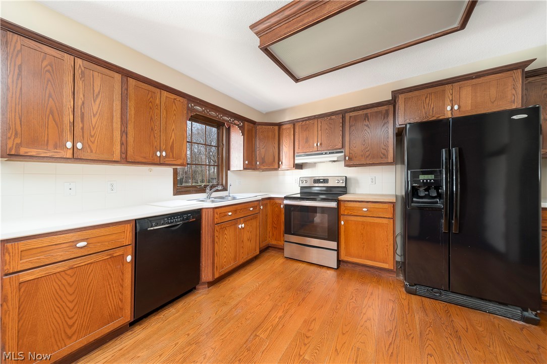 Bob-O-Link - Residential