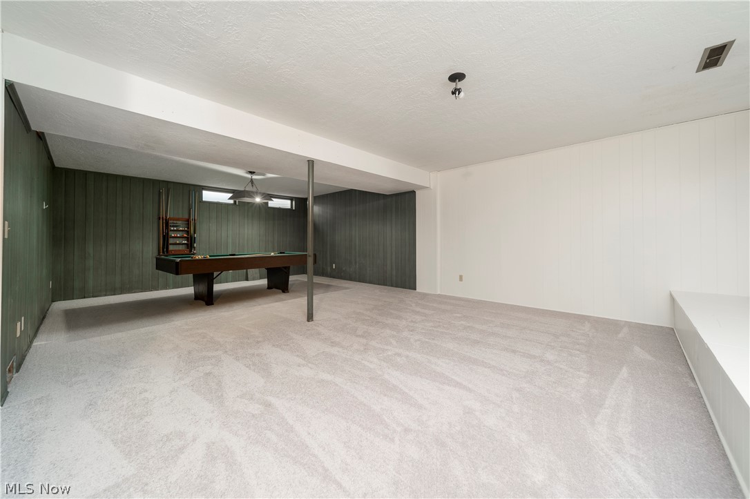 Bob-O-Link - Residential