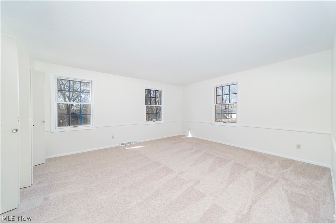 Bob-O-Link - Residential