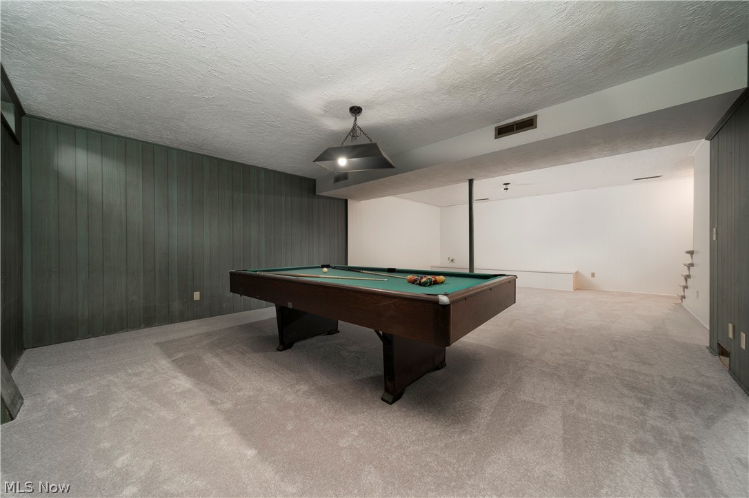 Bob-O-Link - Residential