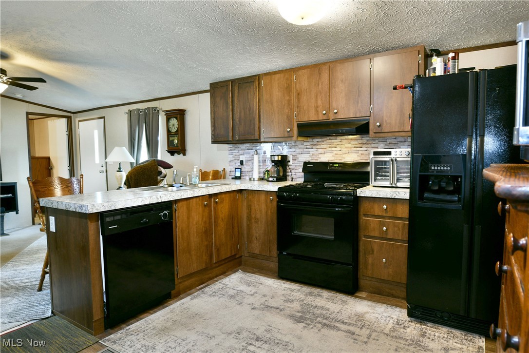 22 Marla Lane, Girard, Ohio image 15