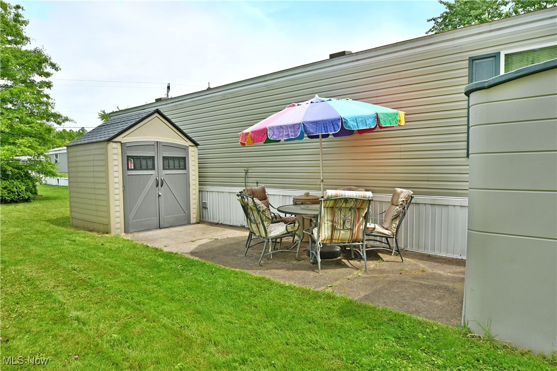22 Marla Lane, Girard, Ohio image 8