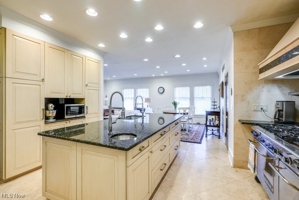 Silver Lake Estates - Residential