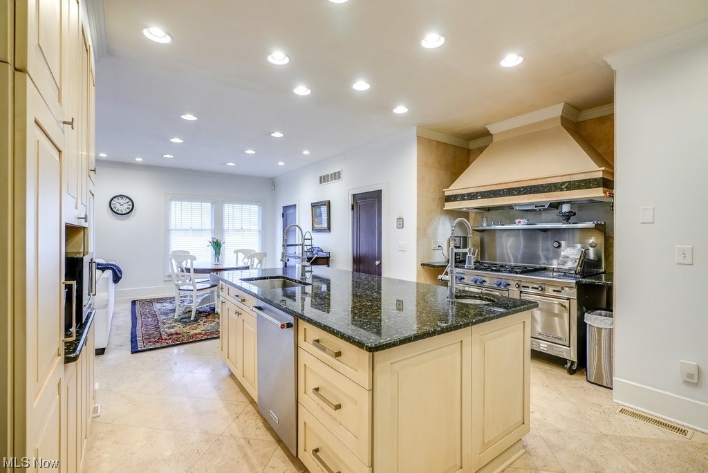 Silver Lake Estates - Residential