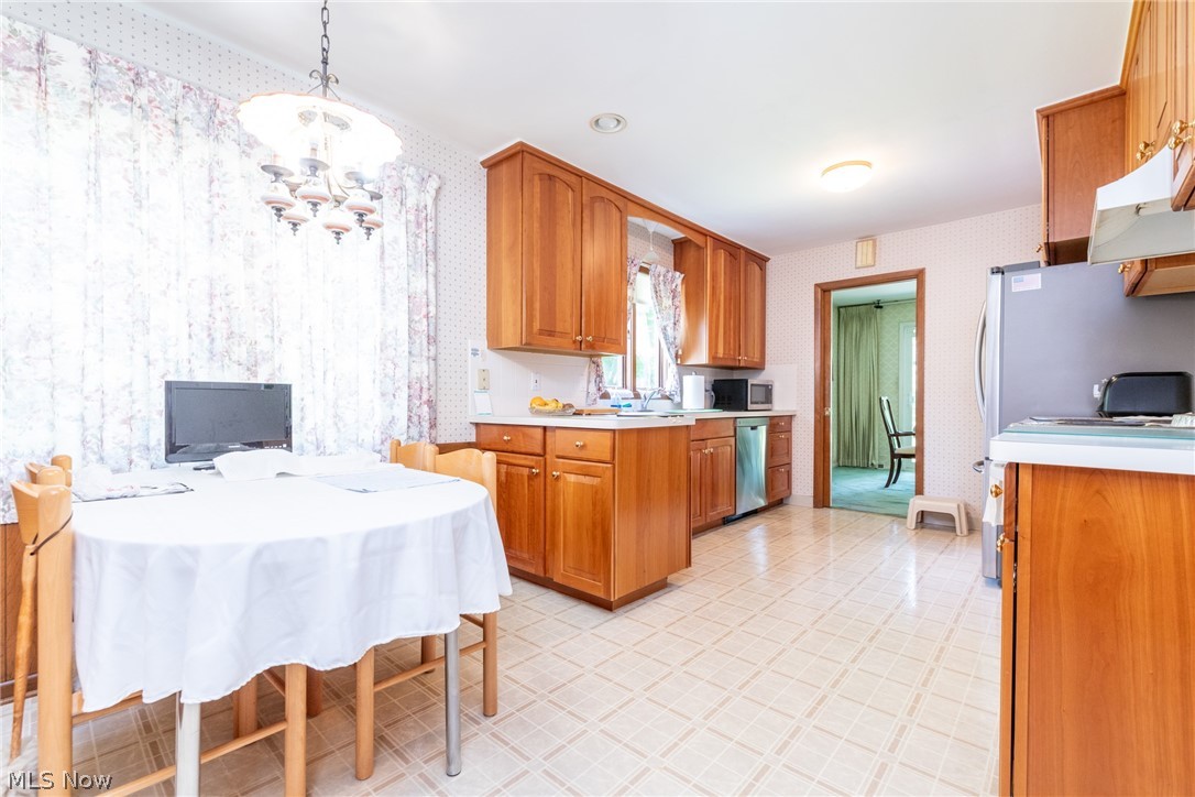 S-L-L 02 - Residential