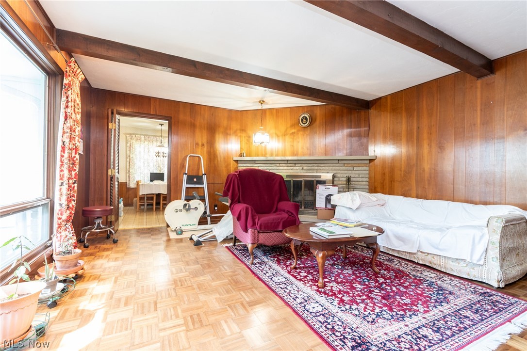 S-L-L 02 - Residential