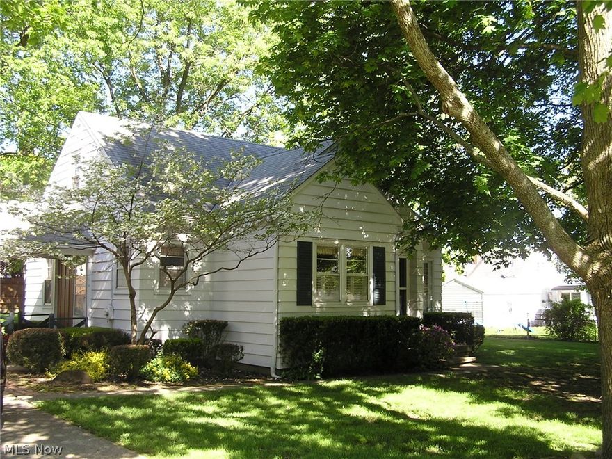 Great find!  Neat-clean-very affordable!  Just unpack & relax!  Eat in kitchen plus dining room.  Foyer with closet, 2nd floor suitable to finish for additional living space.  Waterproofed basement (transferable warranty) vented glass block windows.  Spacious double lot.  Convenient location minutes from Rt 8, the Natatorium, and the new Portage crossing shopping area.